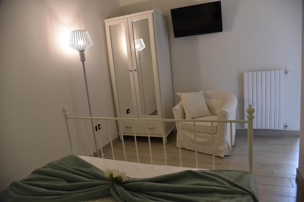 Ai Raggi Di Sole Bed and Breakfast Lecce Eksteriør billede